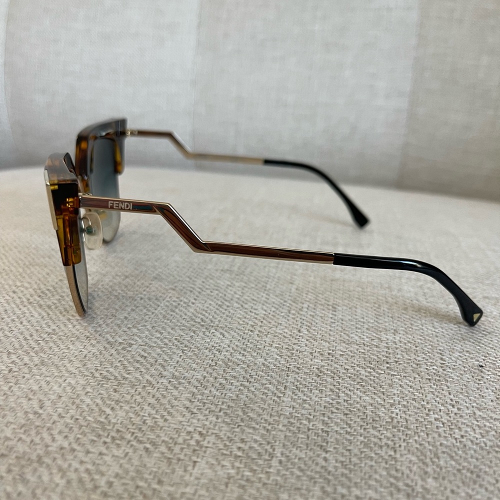 FENDI Iridia Sunglasses - FF 0149/S Cat Eye Havana Gold Tortoise Gradient Lens - Picture 6 of 9